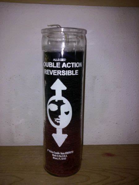 Double Action Reversible 7 Day Candle