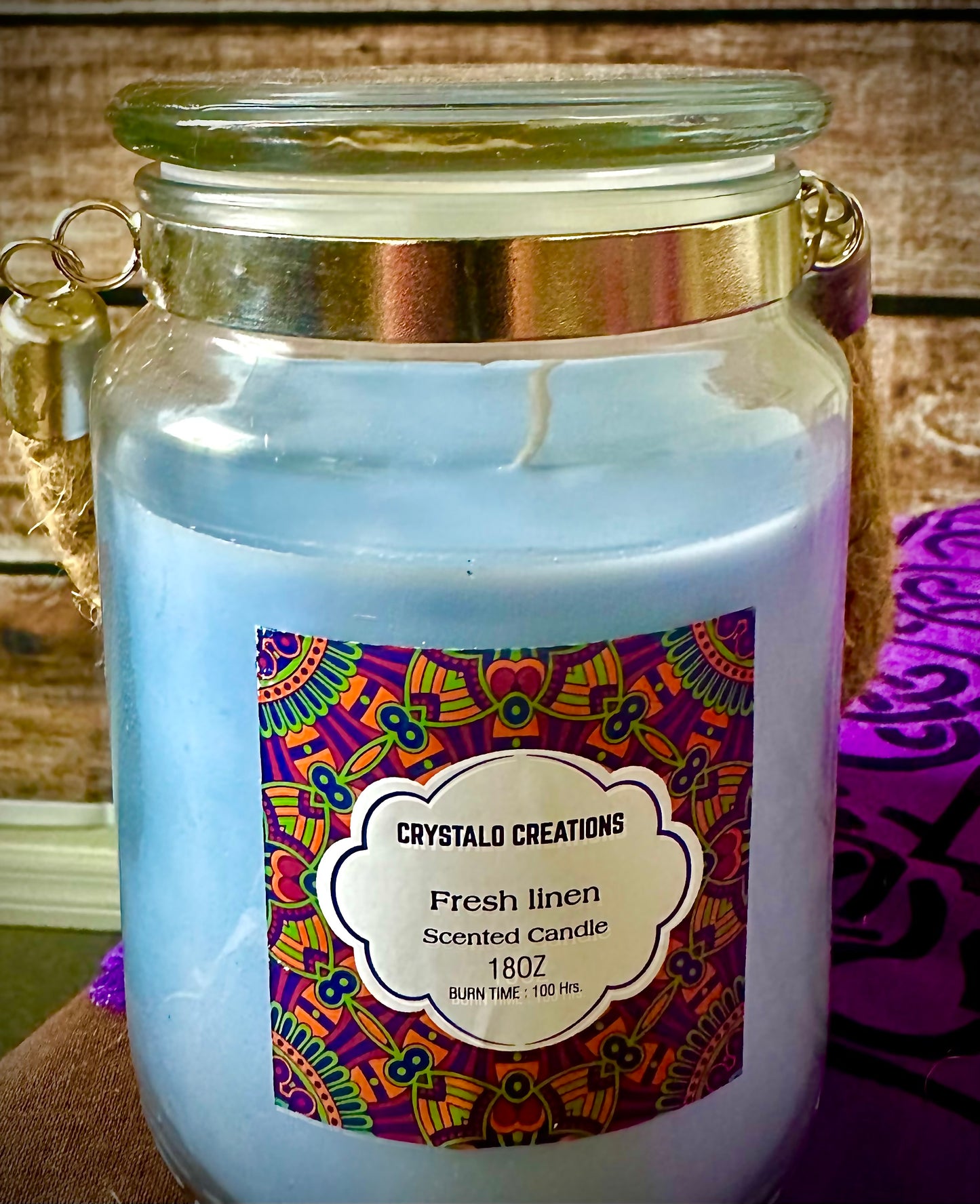 Fresh Linen Scented Candle